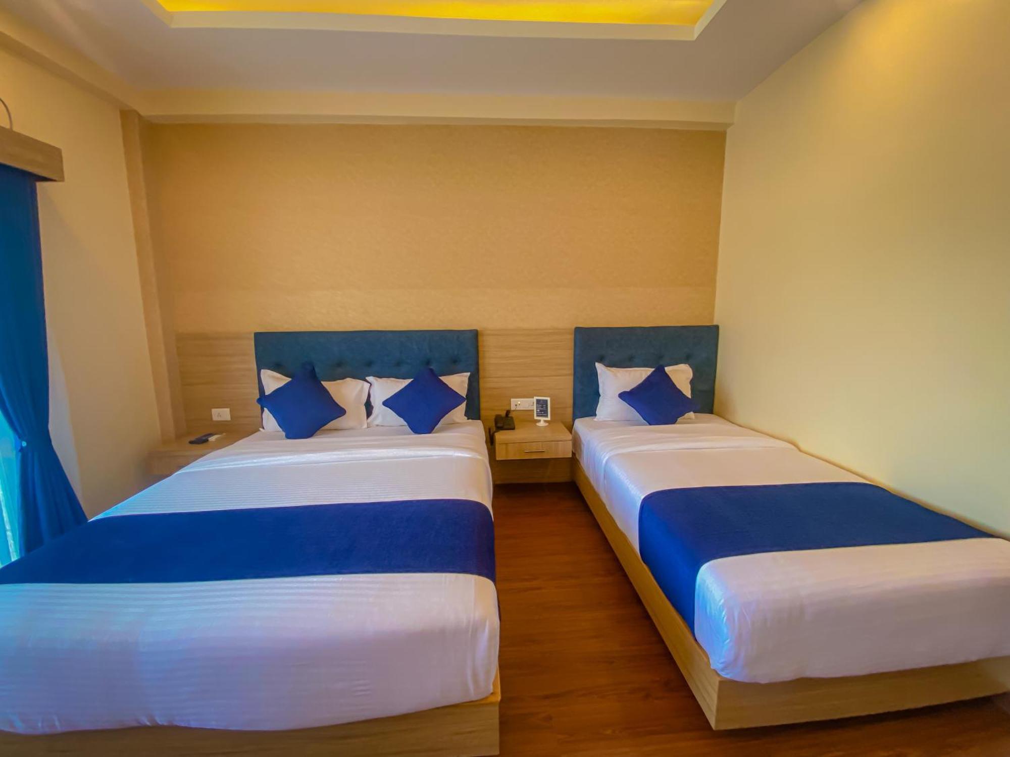 Majestic Lake Front Hotel & Suites Похара Екстериор снимка